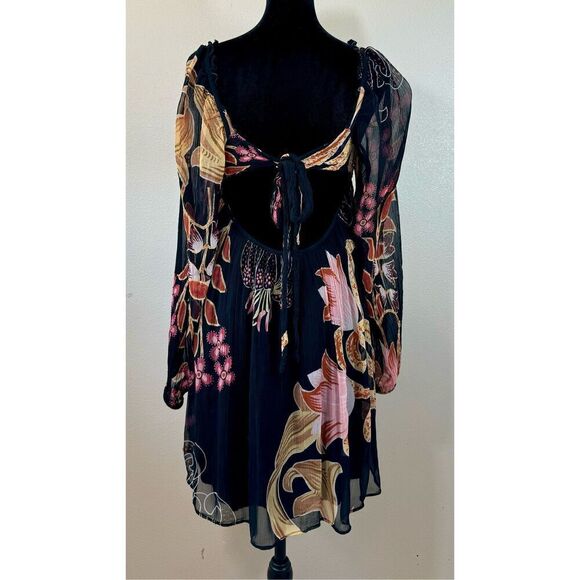 Anthropologie Let me Be Lined Babydoll Tie Back Black Floral Mini Dress XS - Picture 7 of 14